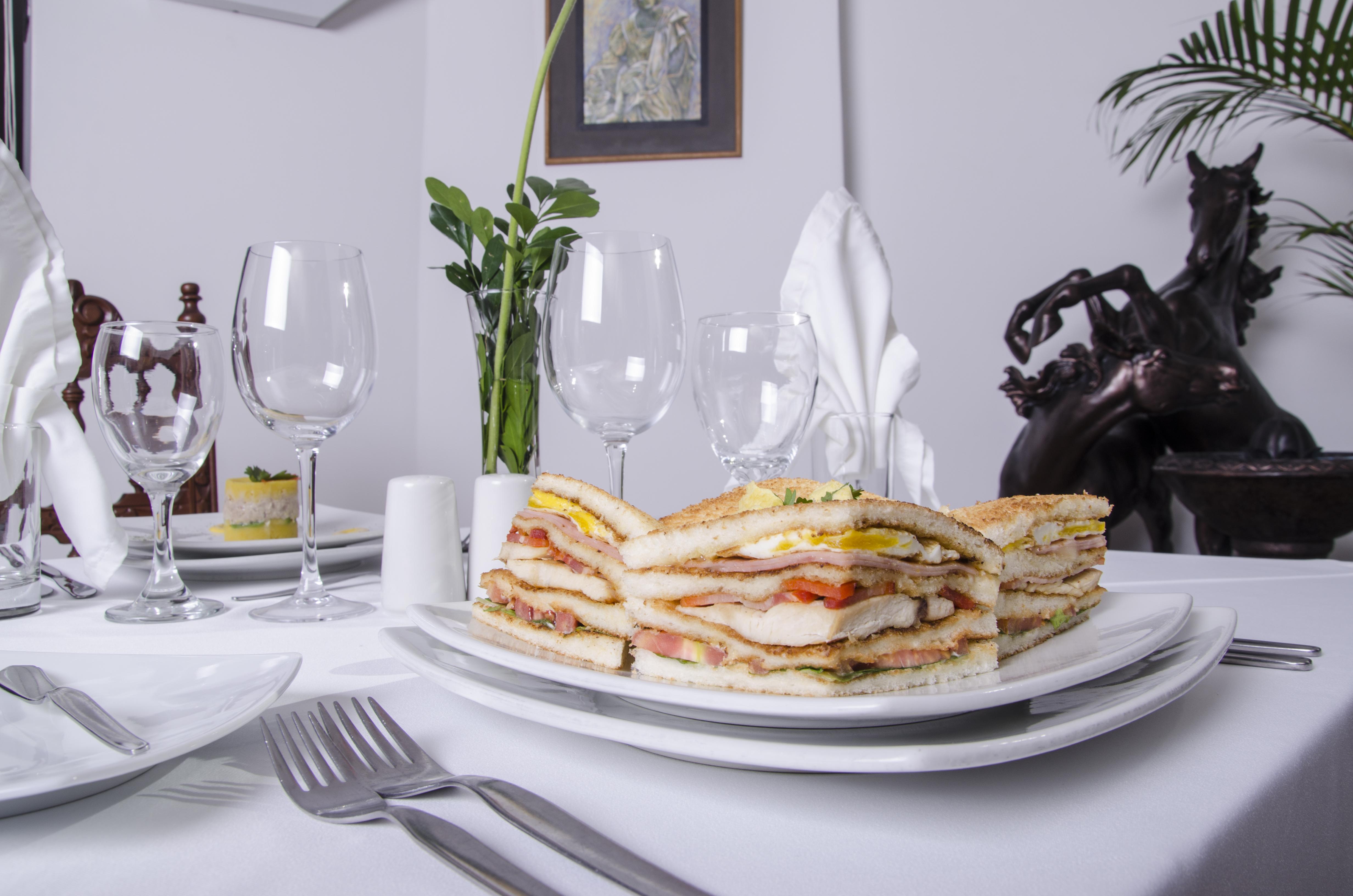Miraflores Colon Hotel Лима Екстериор снимка