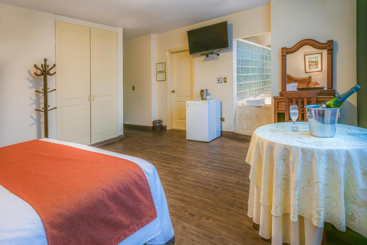 Miraflores Colon Hotel Лима Екстериор снимка