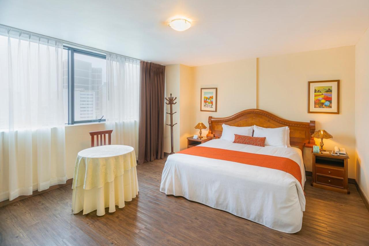 Miraflores Colon Hotel Лима Екстериор снимка
